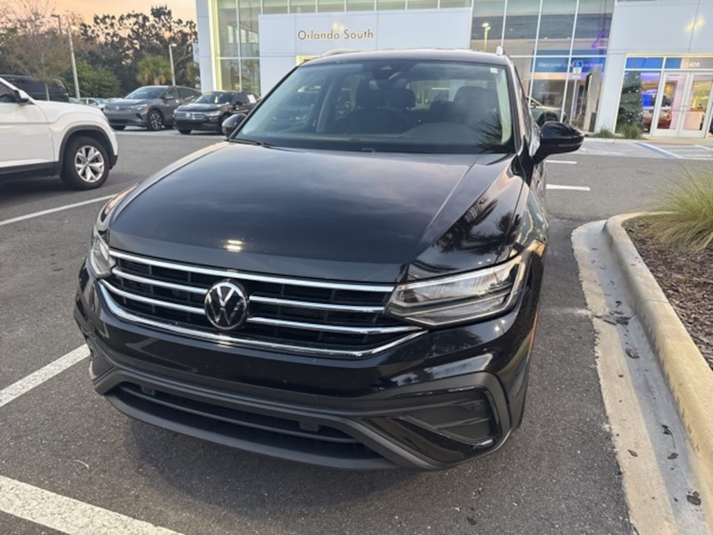Used 2022 Volkswagen Tiguan 2.0T SE SUV
