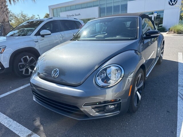 2014 Volkswagen Beetle R-Line photo 3