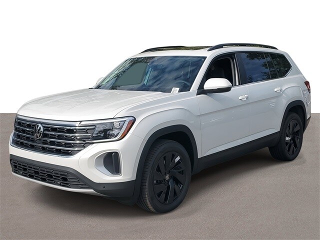 2026 Volkswagen Atlas SE Technology photo 2