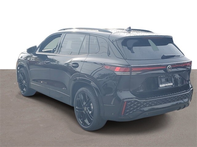 2025 Volkswagen Tiguan SE R-Line Black photo 3