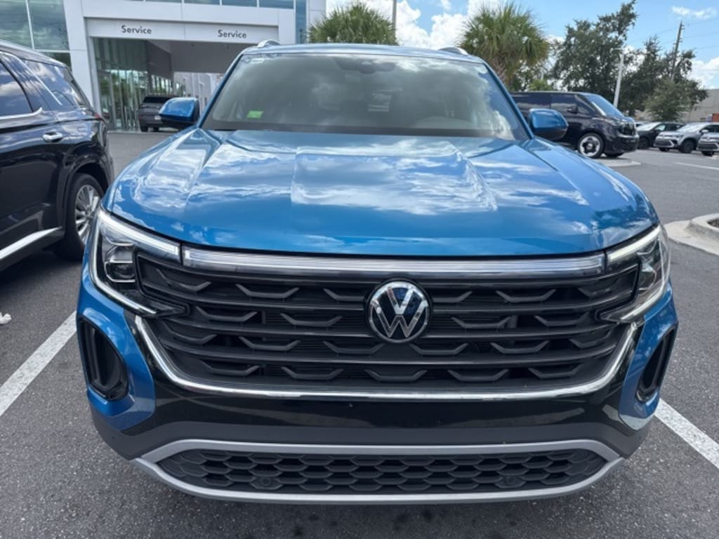 Used 2024 Volkswagen Atlas Cross Sport 2.0T SE w/Technology SUV