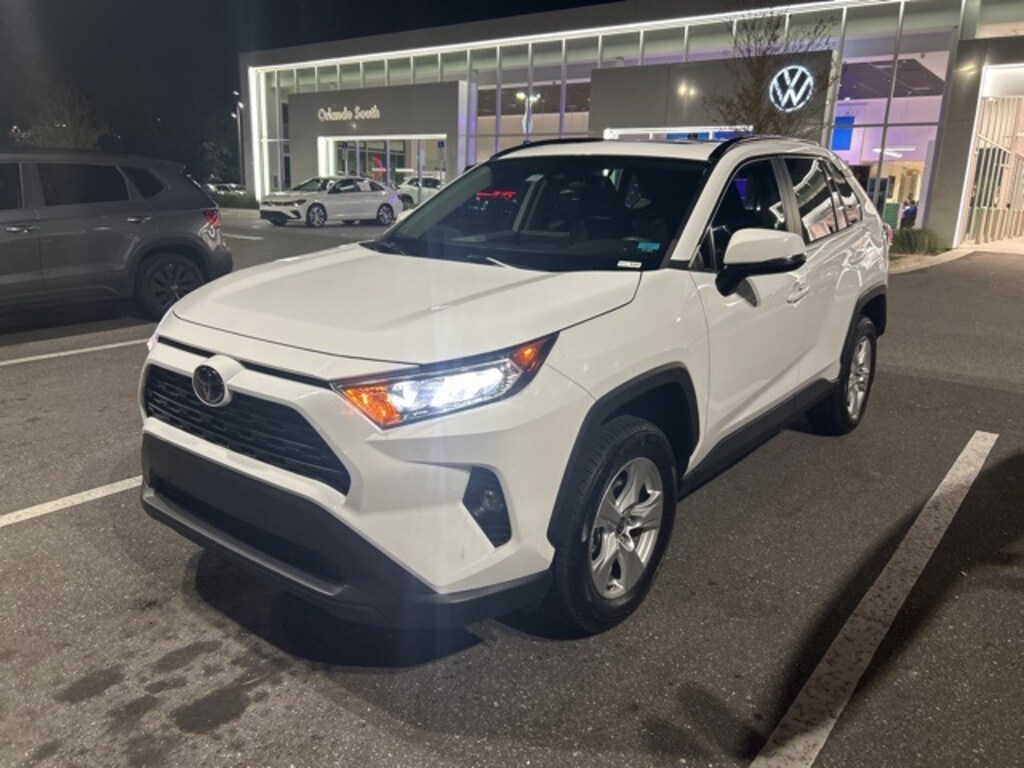 Used 2021 Toyota RAV4 XLE SUV