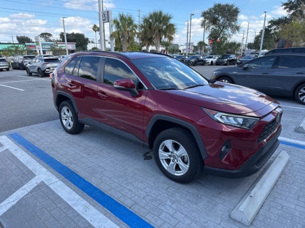 Used 2021 Toyota RAV4 XLE SUV
