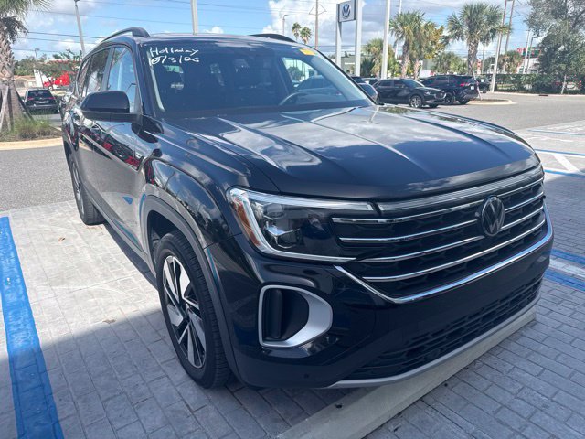 2024 Volkswagen Atlas 2.0T SE w/Technology SUV
