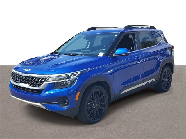 2022 Kia Seltos Nightfall Edition photo 2