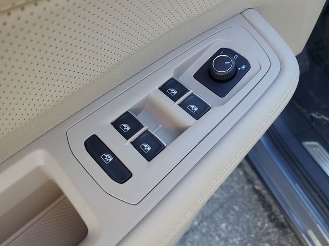 2026 Volkswagen Atlas SE w/Tech - Photo 15