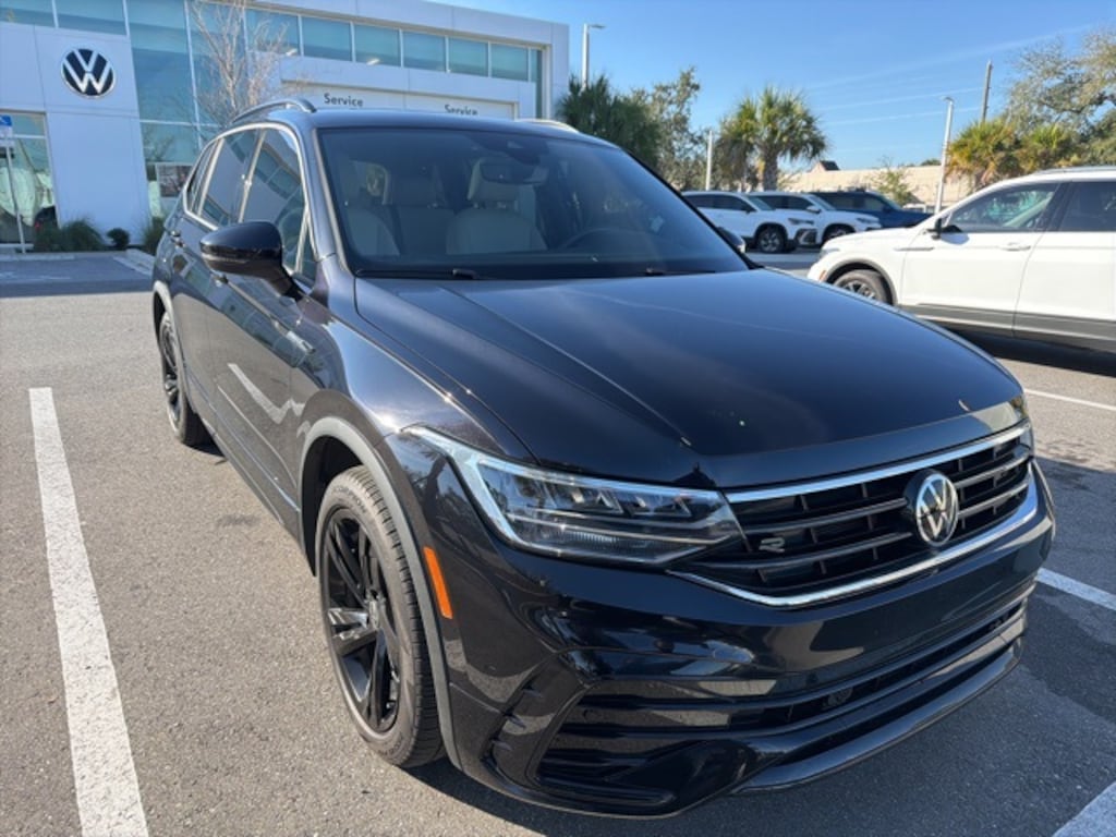 Used 2023 Volkswagen Tiguan 2.0T SE R-Line Black SUV