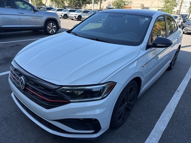 2019 Volkswagen Jetta GLI 2.0T Anniversary Edition photo 2