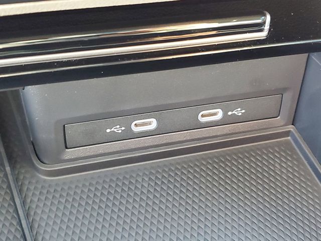 2026 Volkswagen Atlas SE w/Tech - Photo 27