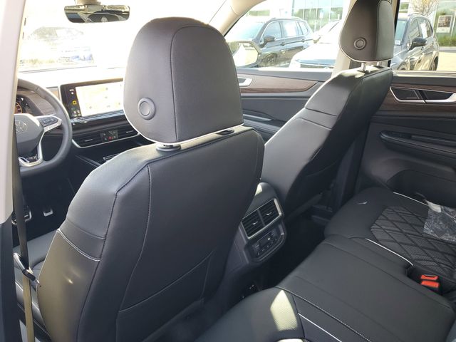 2026 Volkswagen Atlas SEL Premium R-Line - Photo 11