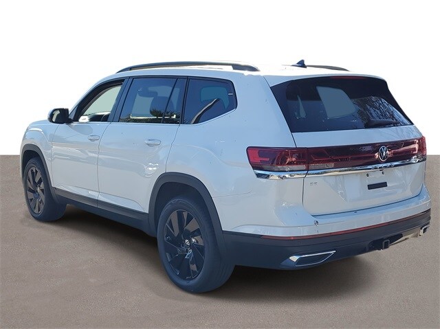 2026 Volkswagen Atlas SE Technology photo 3