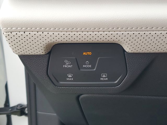 2026 Volkswagen Atlas Cross Sport SEL Premium R-LINE - Photo 31