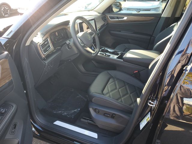 2026 Volkswagen Atlas SE w/Tech - Photo 18