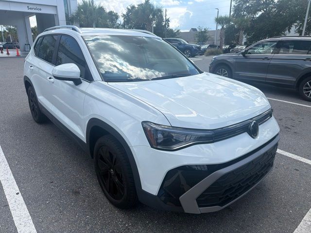 2025 Volkswagen Taos