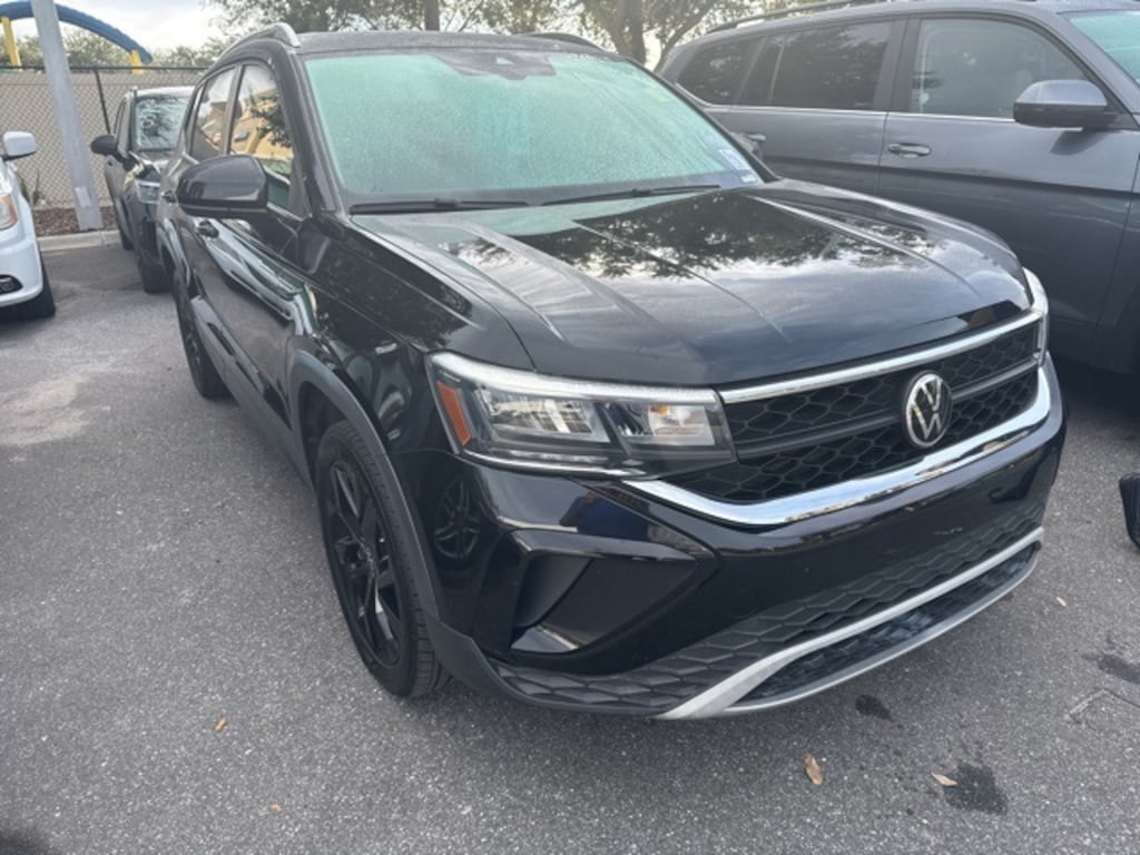 Used 2022 Volkswagen Taos 1.5T SE SUV