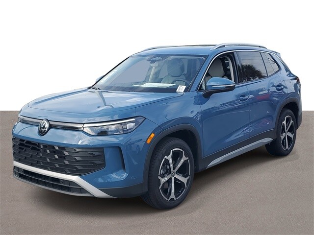 2025 Volkswagen Tiguan SE photo 2