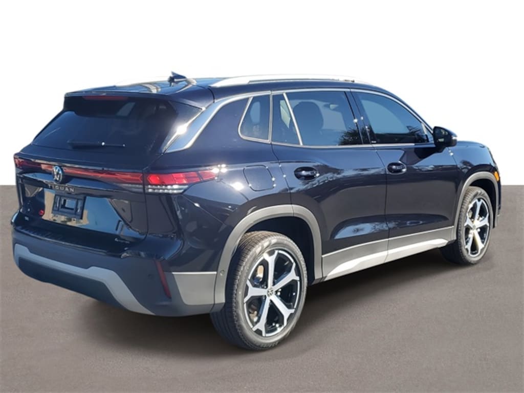 New 2026 Volkswagen Tiguan 2.0T SE SUV