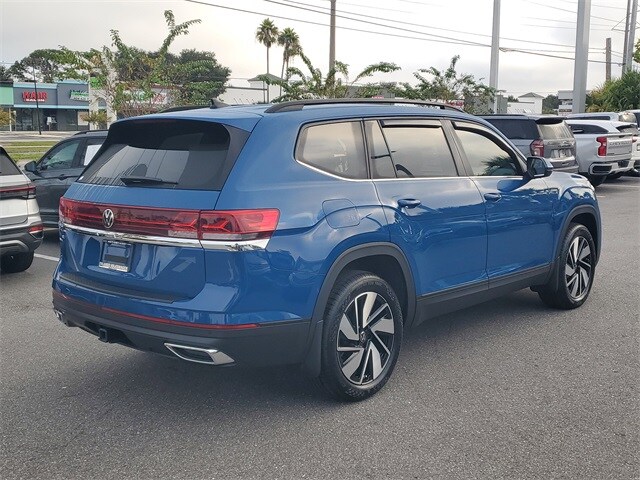 2025 Volkswagen Atlas SE Technology photo 4