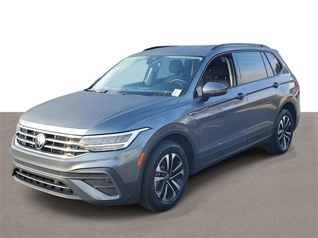 2023 Volkswagen Tiguan S photo 2