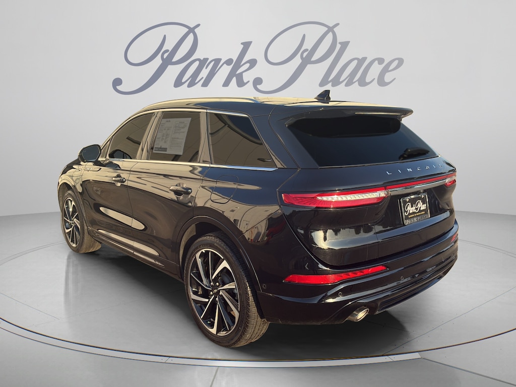 Used 2024 Lincoln Corsair Grand Touring SUV