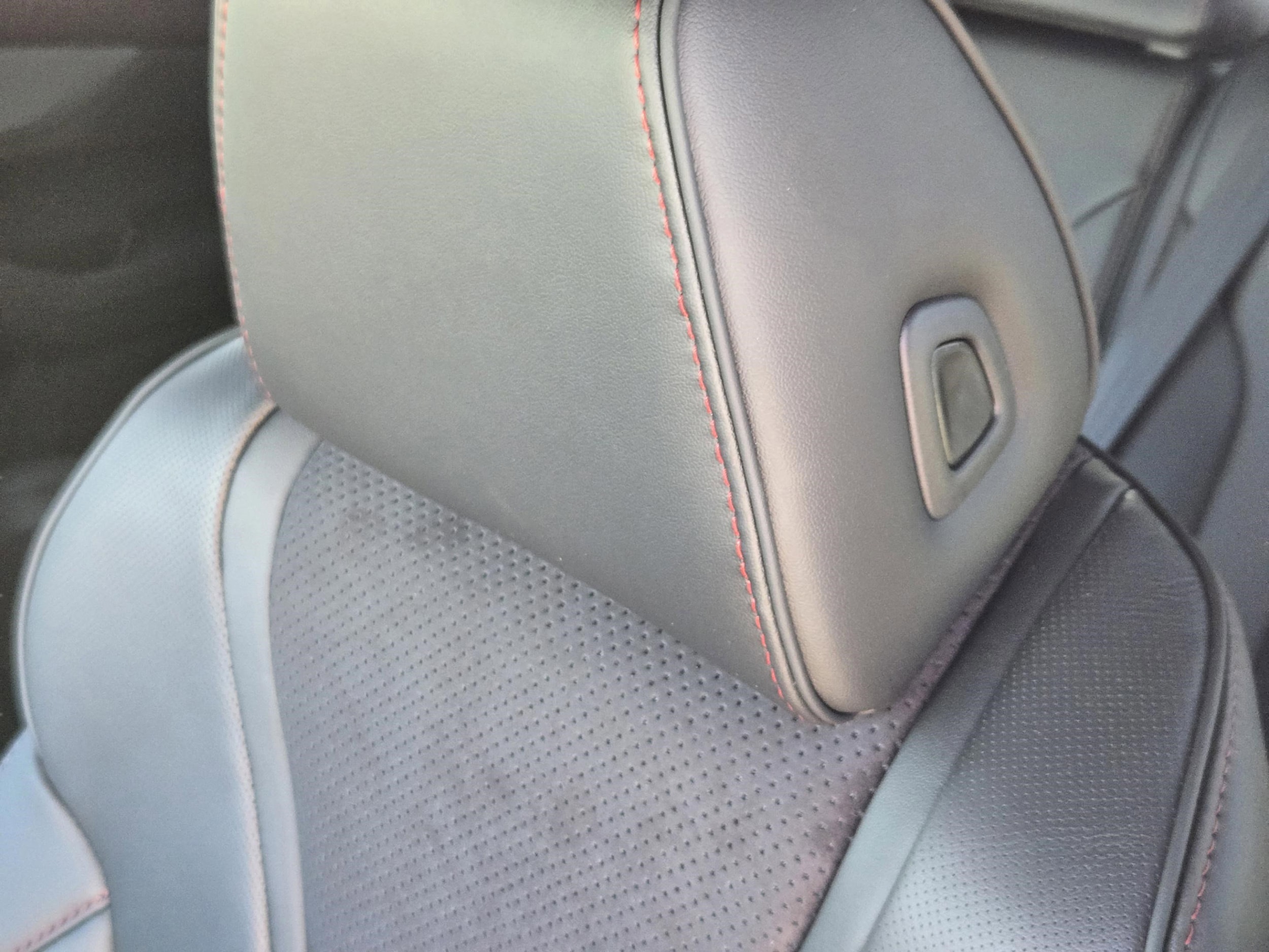 2026 Acura MDX A-Spec Package - Photo 14