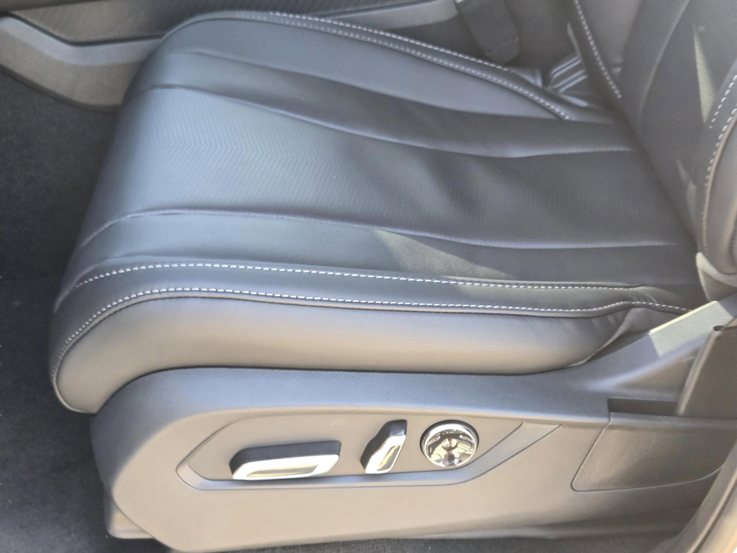 2026 Acura MDX Technology Package - Photo 13