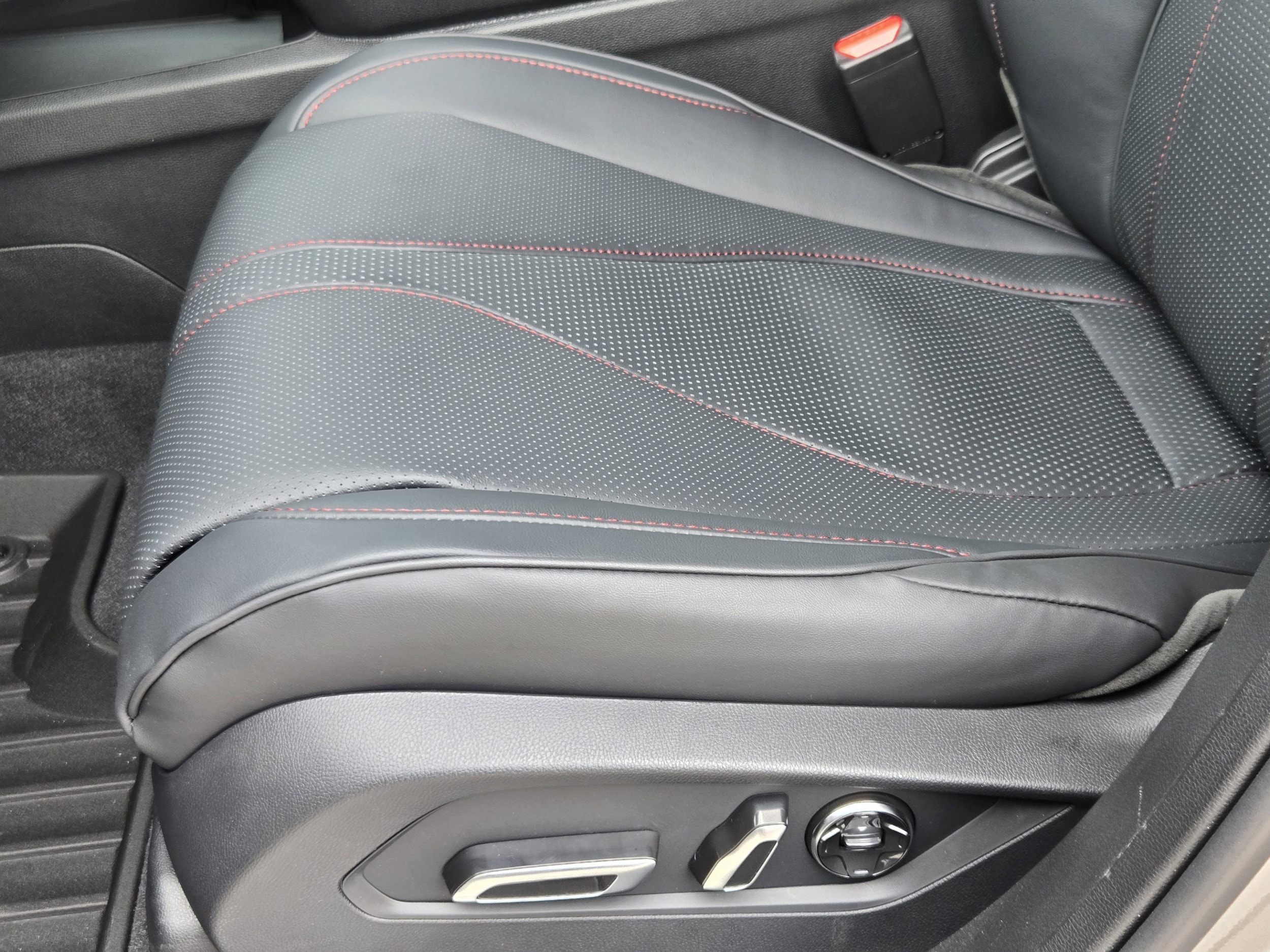 2026 Acura RDX A-Spec w/Advance Package - Photo 12