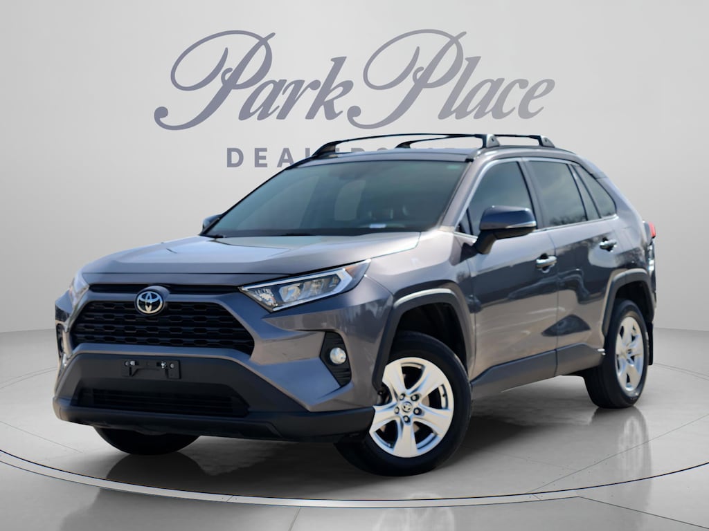 Used 2021 Toyota RAV4 XLE SUV