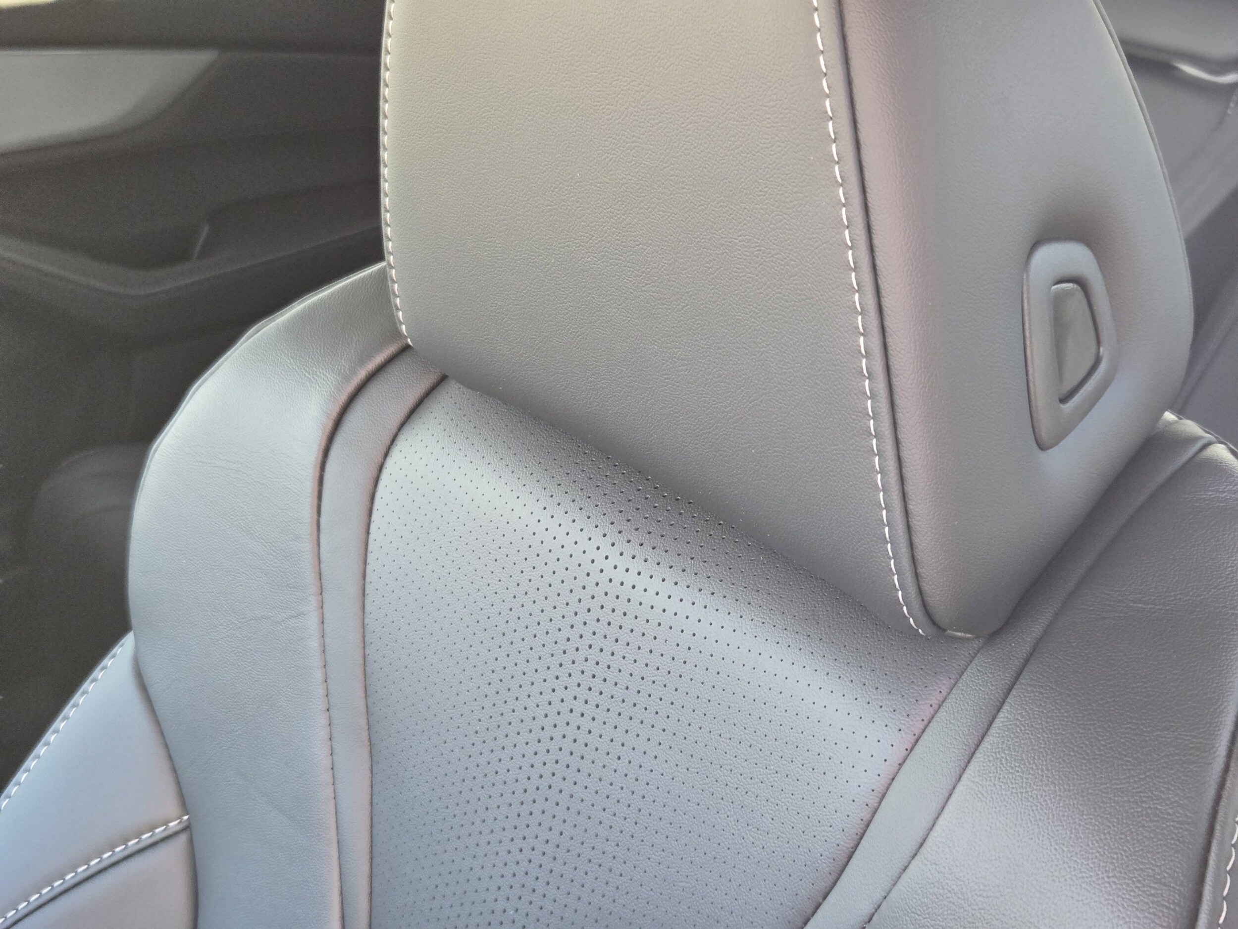 2026 Acura MDX Technology Package - Photo 14