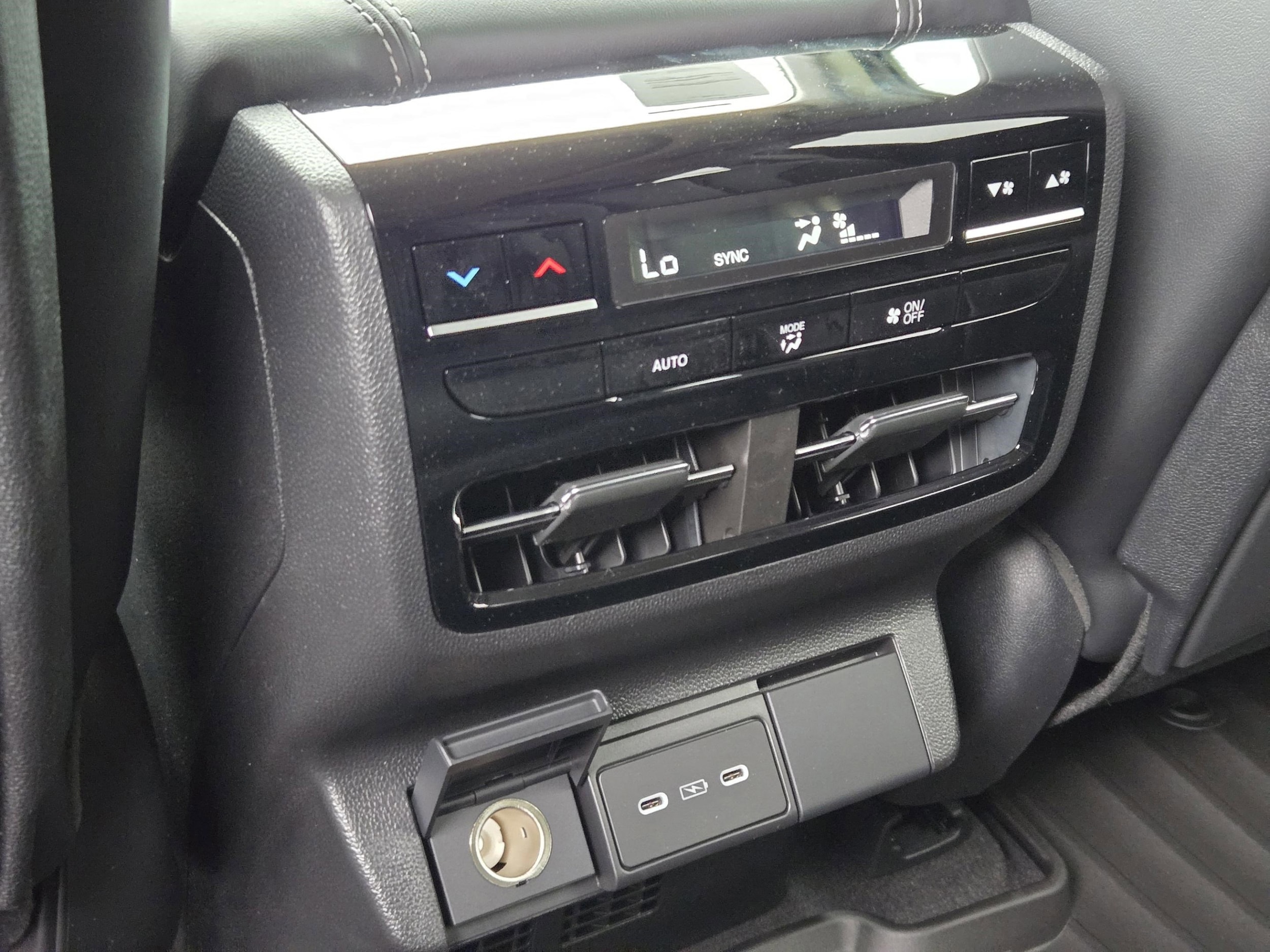 2026 Acura MDX Technology Package - Photo 17