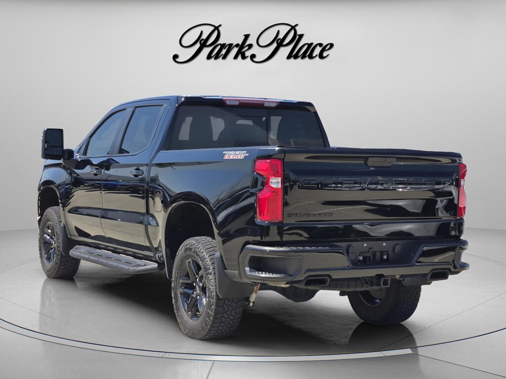 Used 2021 Chevrolet Silverado 1500 LT Trail Boss Truck Crew Cab