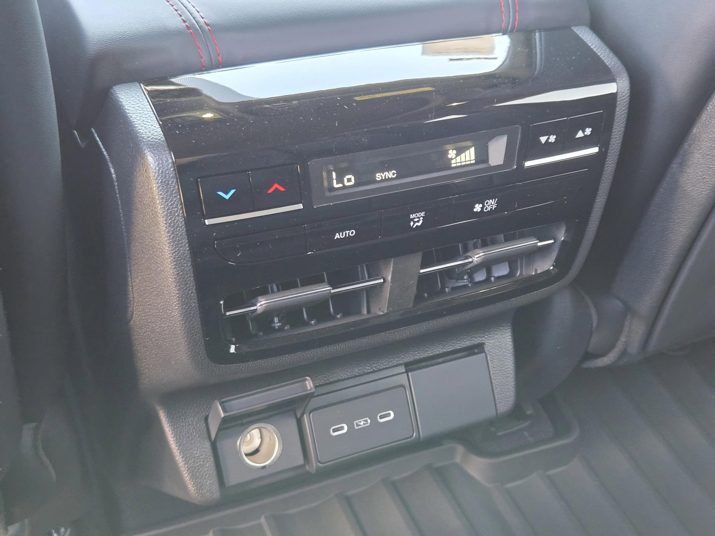 2026 Acura MDX A-Spec Package - Photo 16