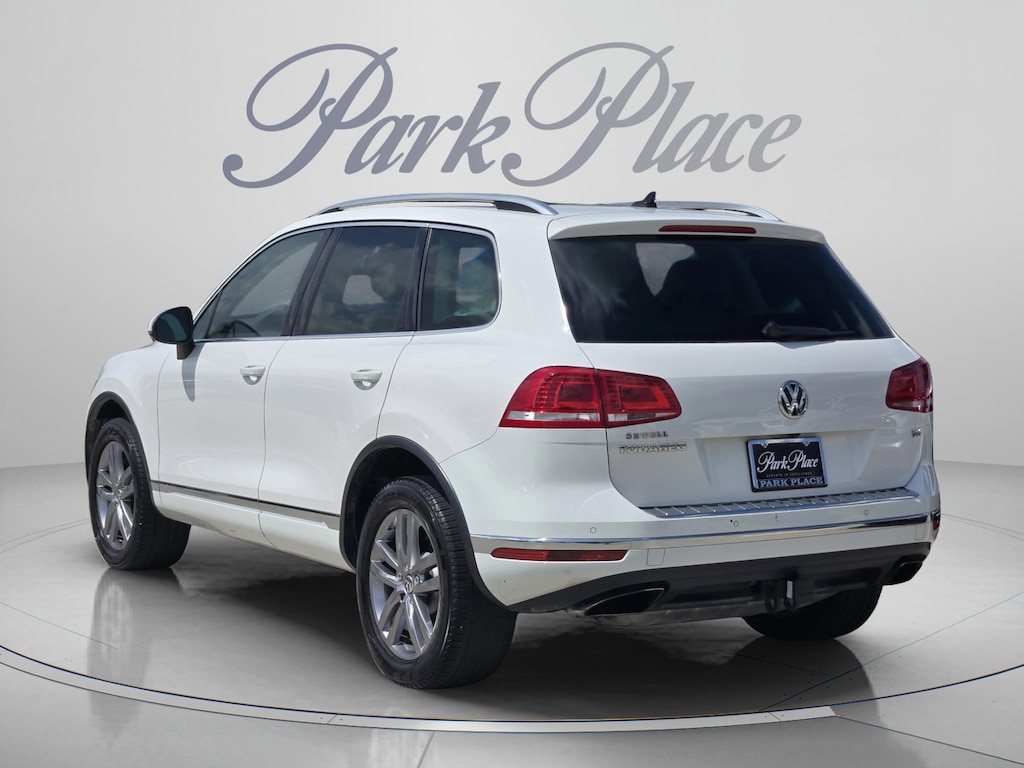 Used 2016 Volkswagen Touareg VR6 FSI SUV