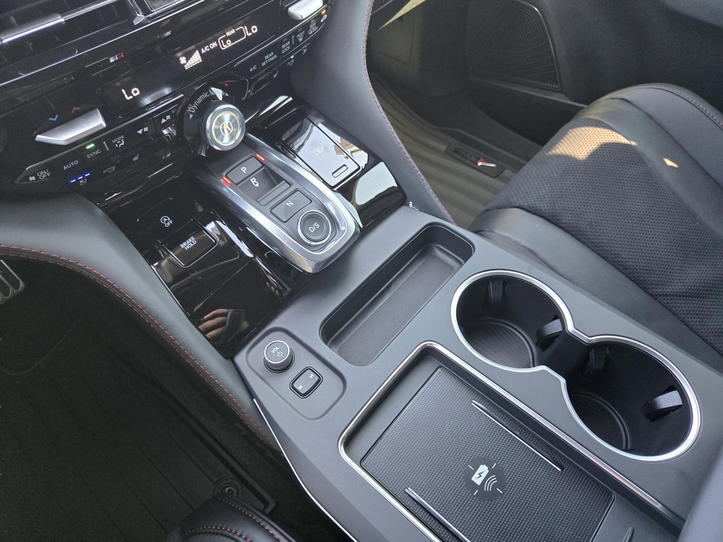 2026 Acura MDX A-Spec Package - Photo 11