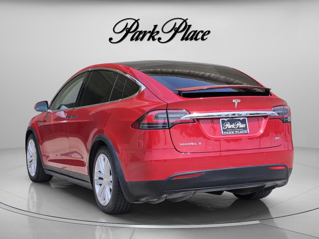 Used 2016 Tesla Model X 90D SUV