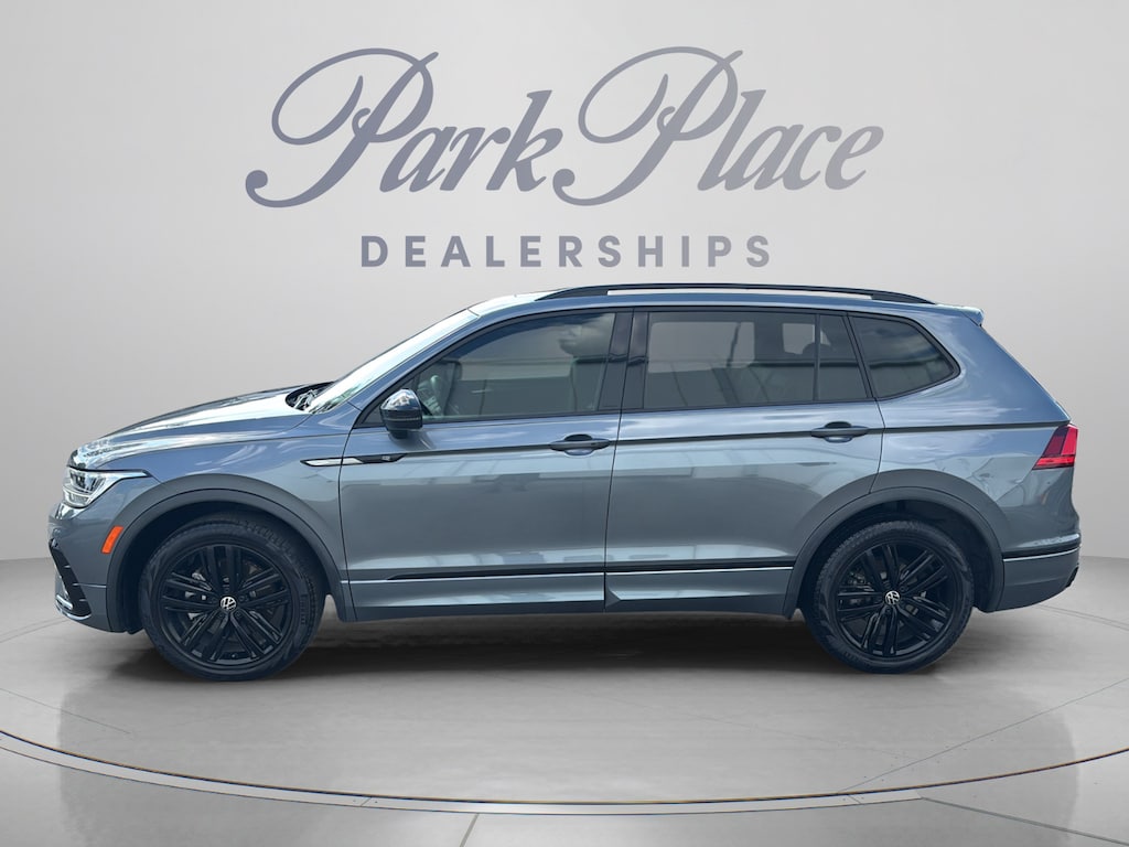 Used 2022 Volkswagen Tiguan 2.0T SE R-Line Black SUV