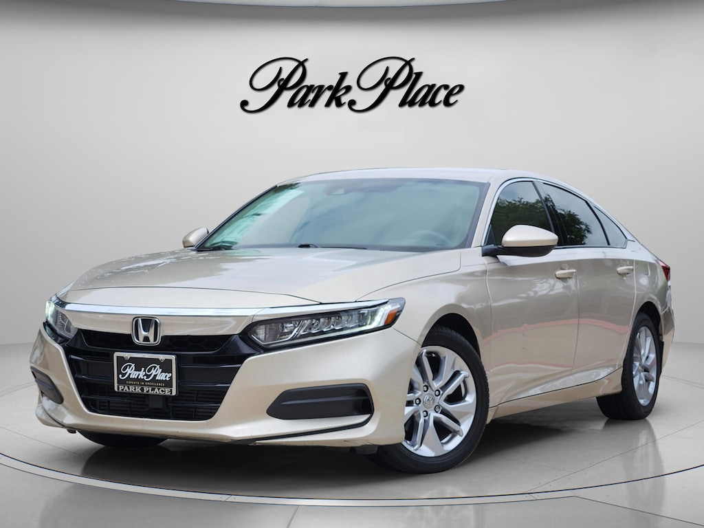 Used 2018 Honda Accord LX Sedan