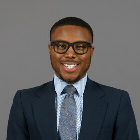 Staff member William Smith from ID_17a18e