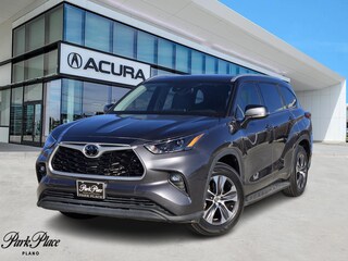 2022 Toyota Highlander XLE SUV