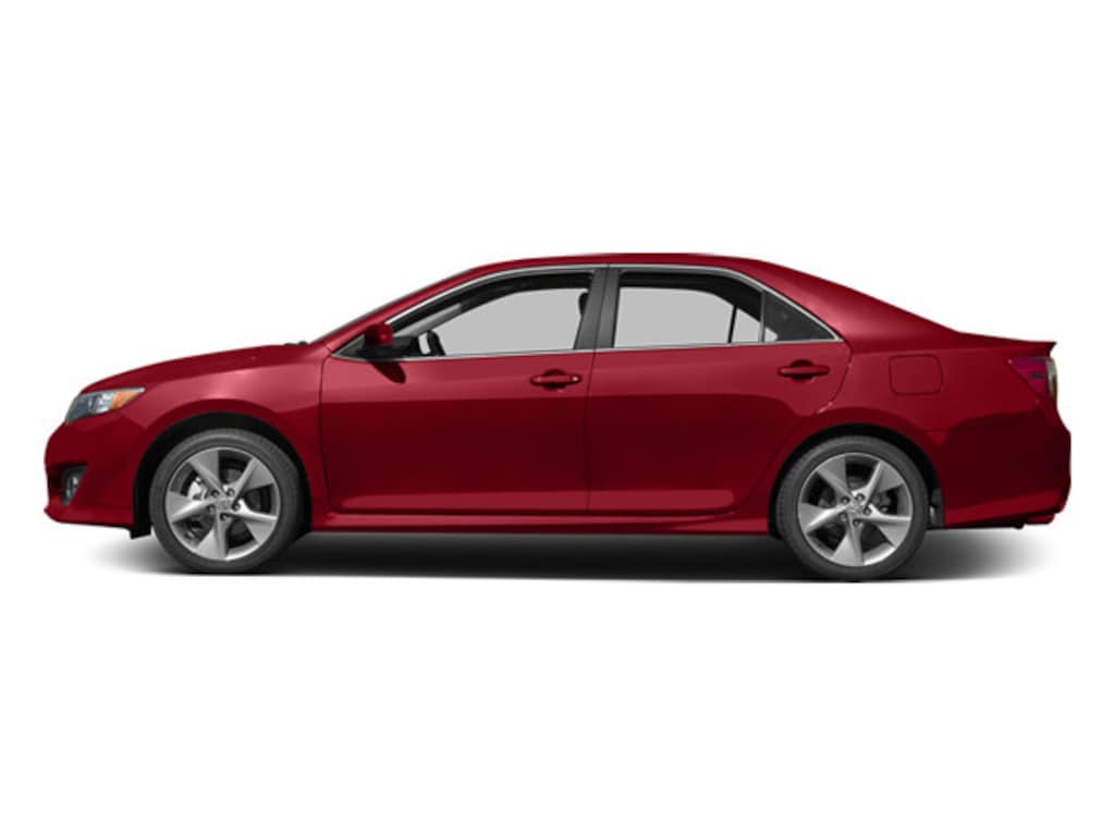 Used 2013 Toyota Camry SE Sedan