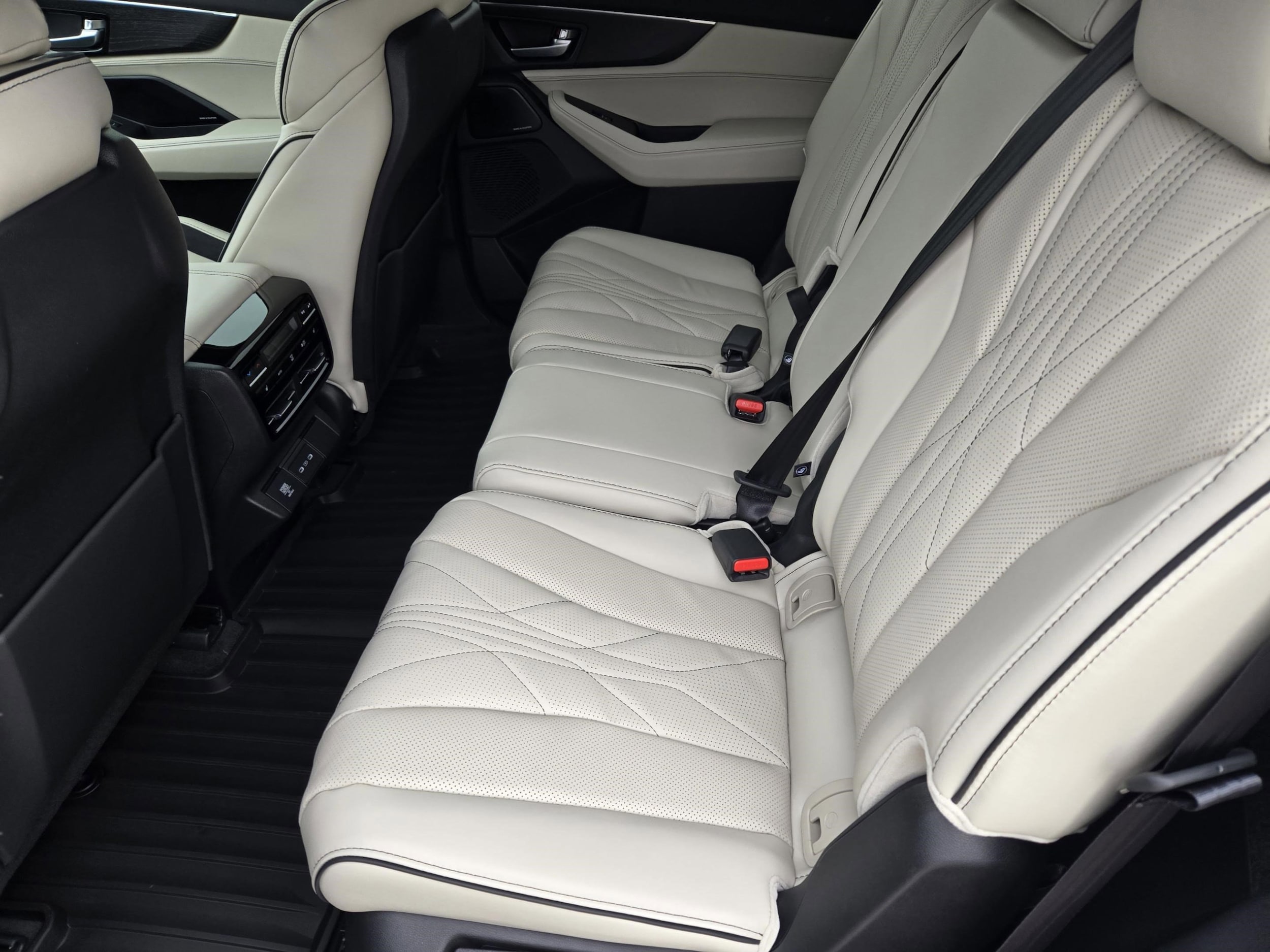 2026 Acura MDX Type S w/Advance Package - Photo 17