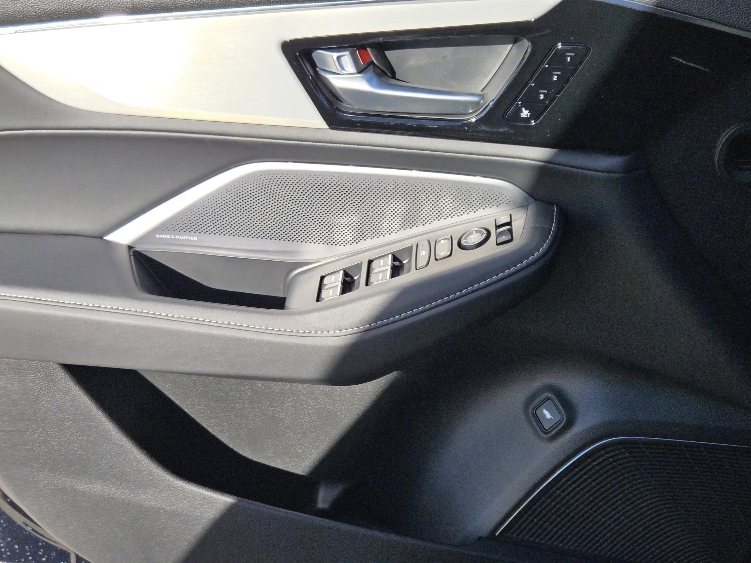 2026 Acura MDX Technology Package - Photo 13