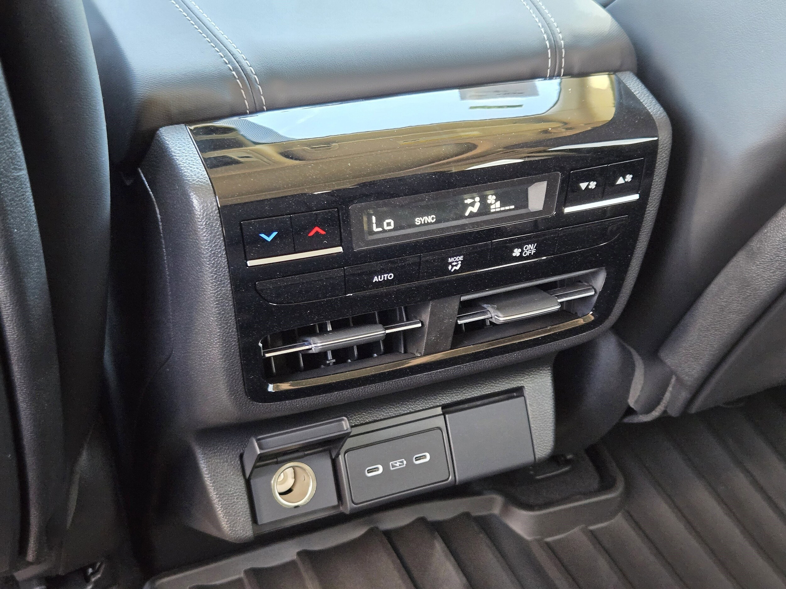 2026 Acura MDX Technology Package - Photo 17