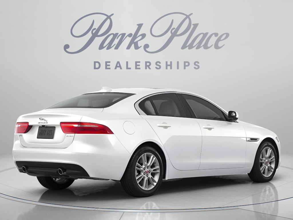 Used 2018 Jaguar XE 25t Sedan