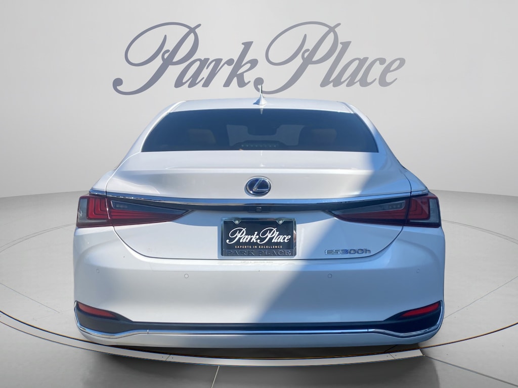 Used 2019 Lexus ES 300h 300h Sedan