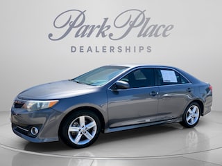 2013 Toyota Camry SE Sedan