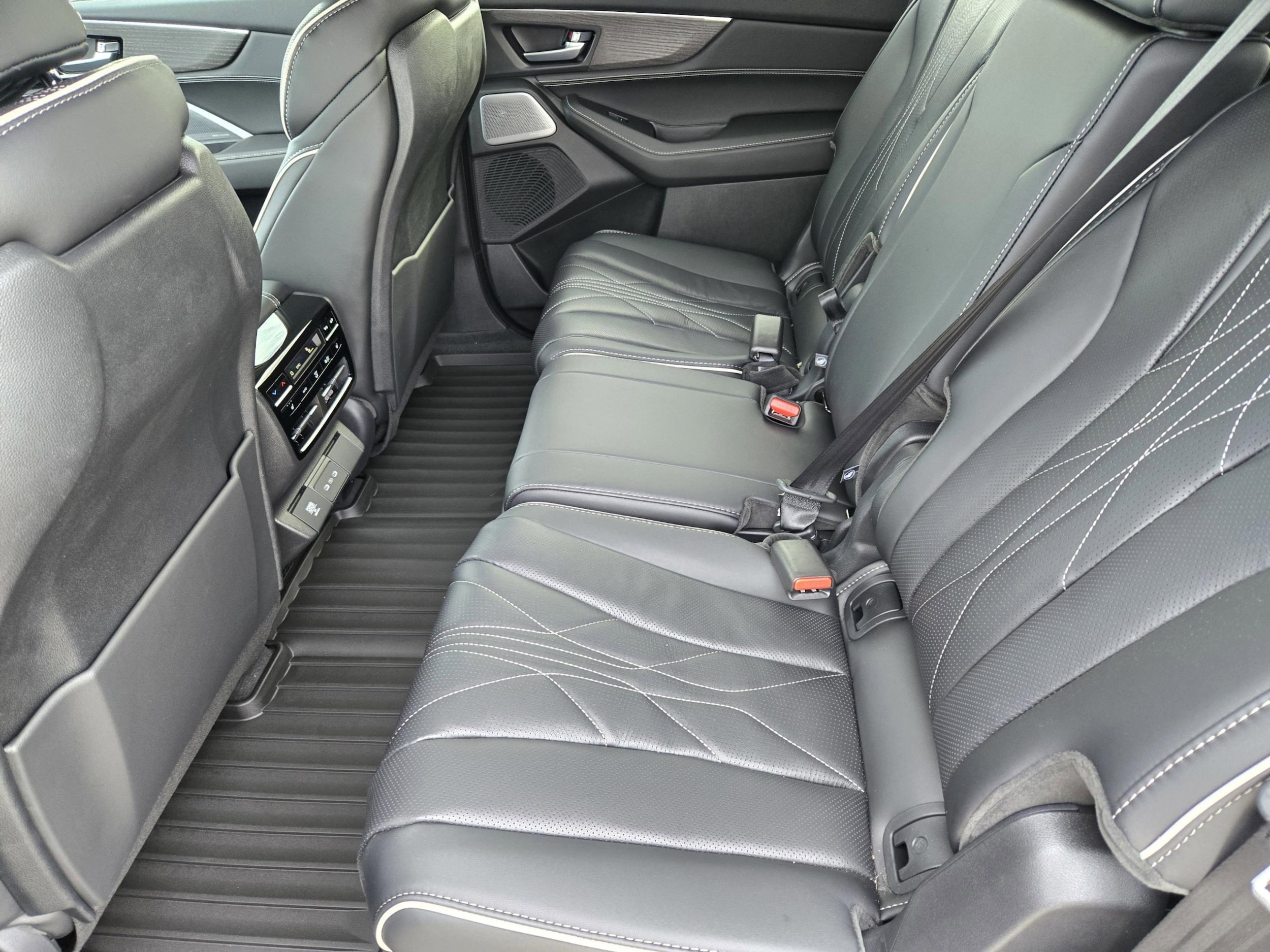2026 Acura MDX Advance Package - Photo 17
