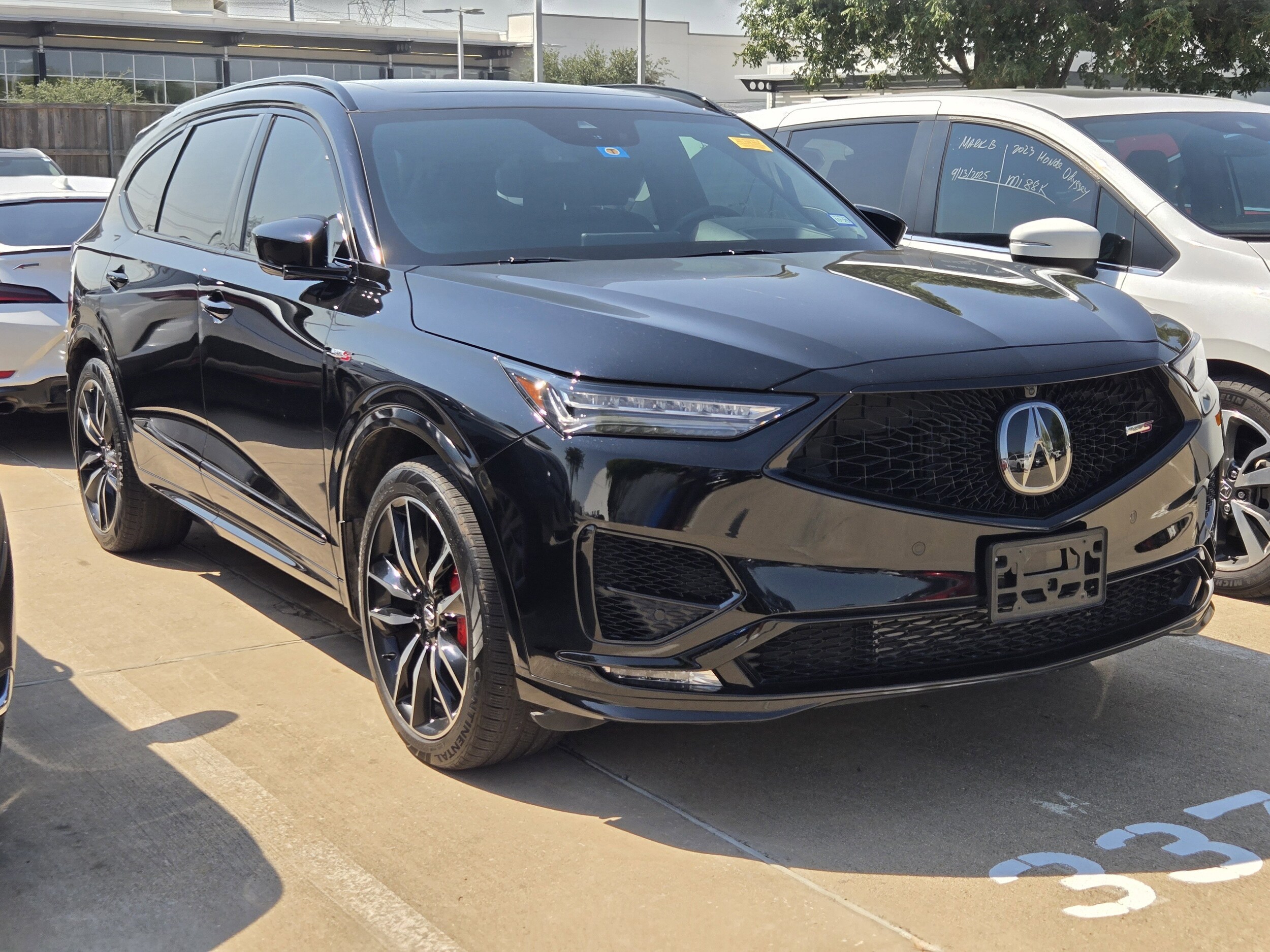 2022 Acura MDX Type S Advance photo 3