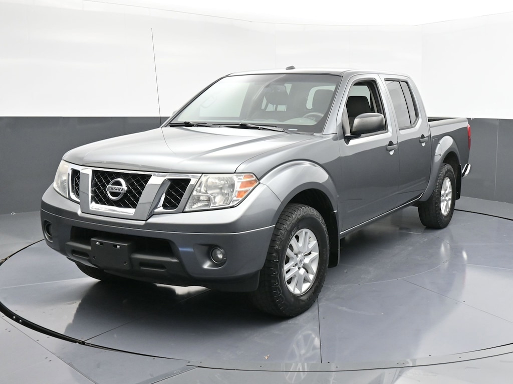 Used 2017 Nissan Frontier SV V6 Truck Crew Cab