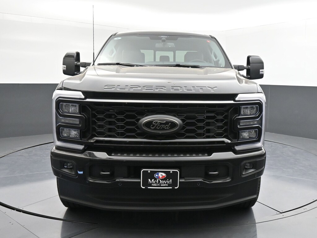 New 2026 Ford F-250 LARIAT Truck Crew Cab